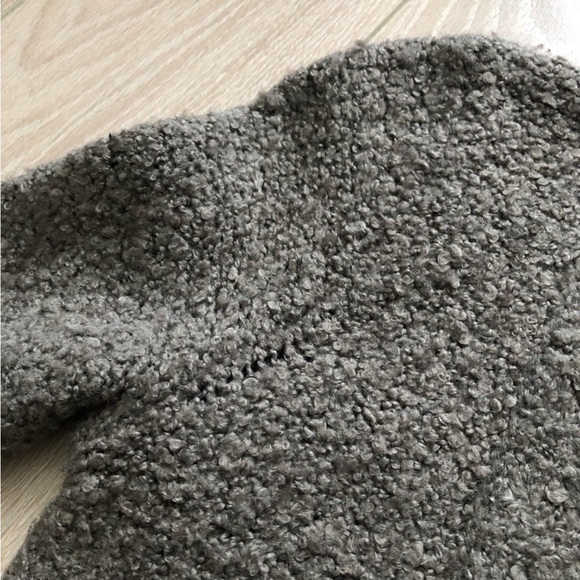 Abercrombie & Fitch Boucle Yarn Pocket Cardigan in Light Brown Size XS - Picture 12 of 13